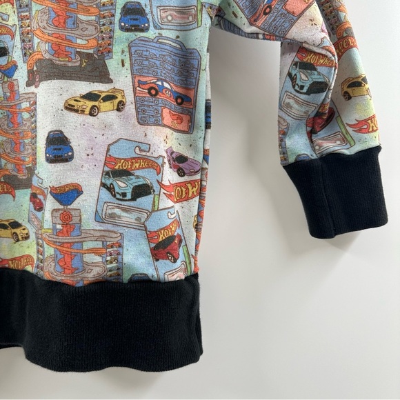 Handmade How Wheels Hoodie & Jogger Set - Picture 12 of 13